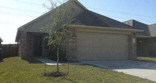 5635 Post Oak Manor Dr, Houston, TX 77085